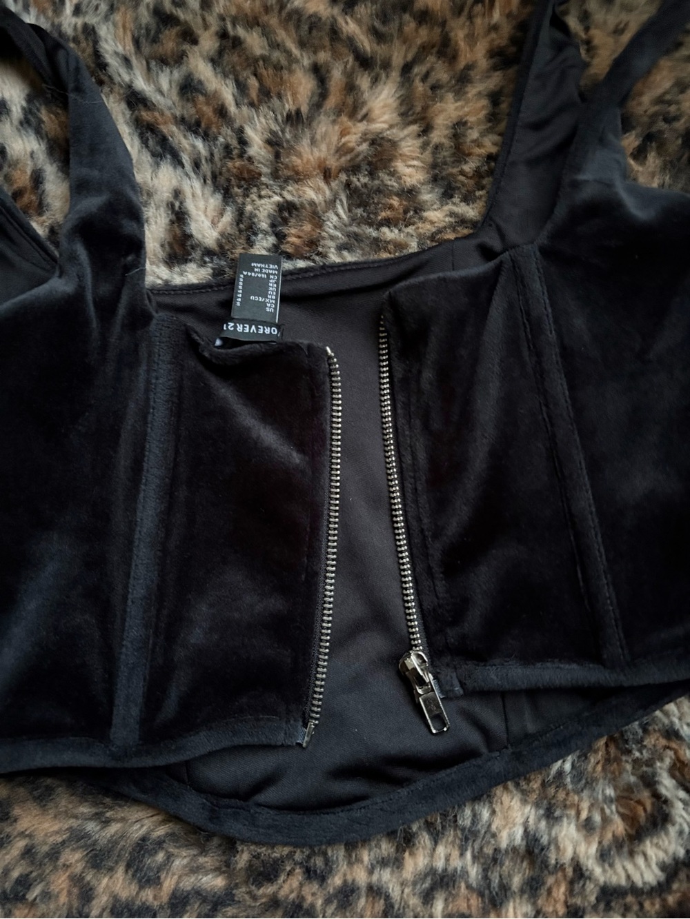 Black Velvet Crop Bustier Crop Top Forever 21 small - Picture 2 of 7